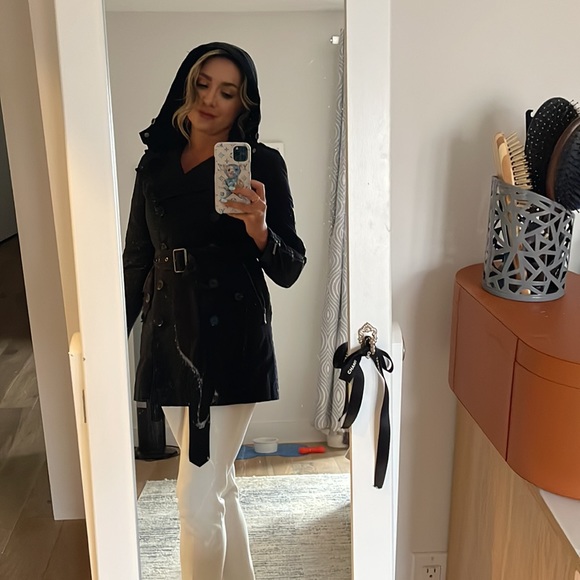 BCBG trench coat with hood - Picture 9 of 10